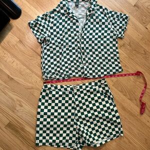 Checkered Green and White set
